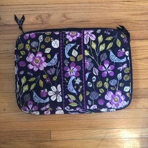 Laptop sleeve